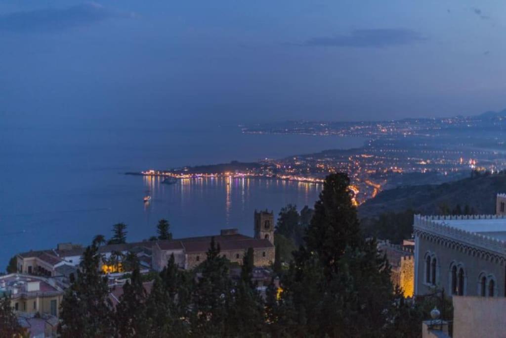 Villa Torre Sicilia Taormina Buitenkant foto